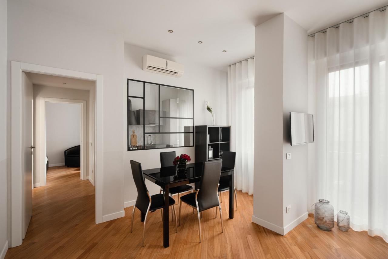 Deluxe Central Apartment ベルガモ エクステリア 写真