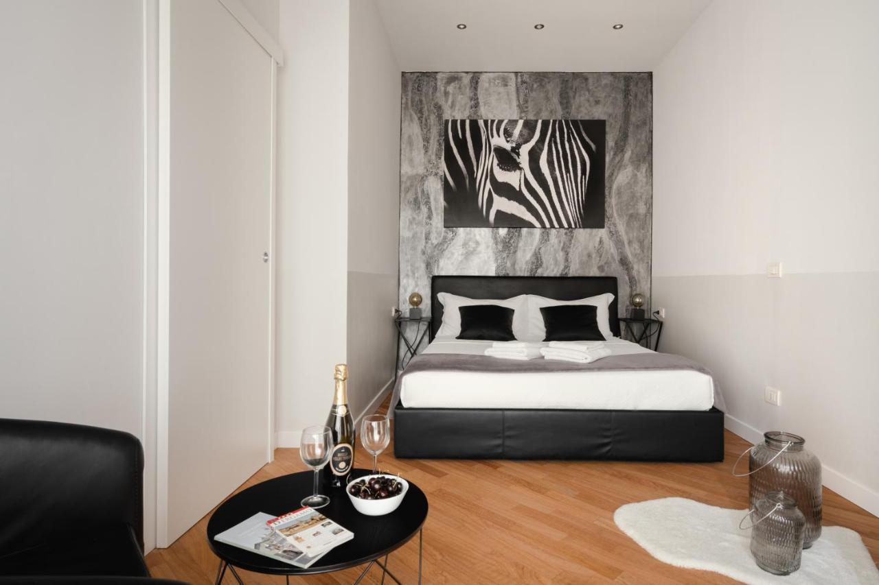 Deluxe Central Apartment ベルガモ エクステリア 写真